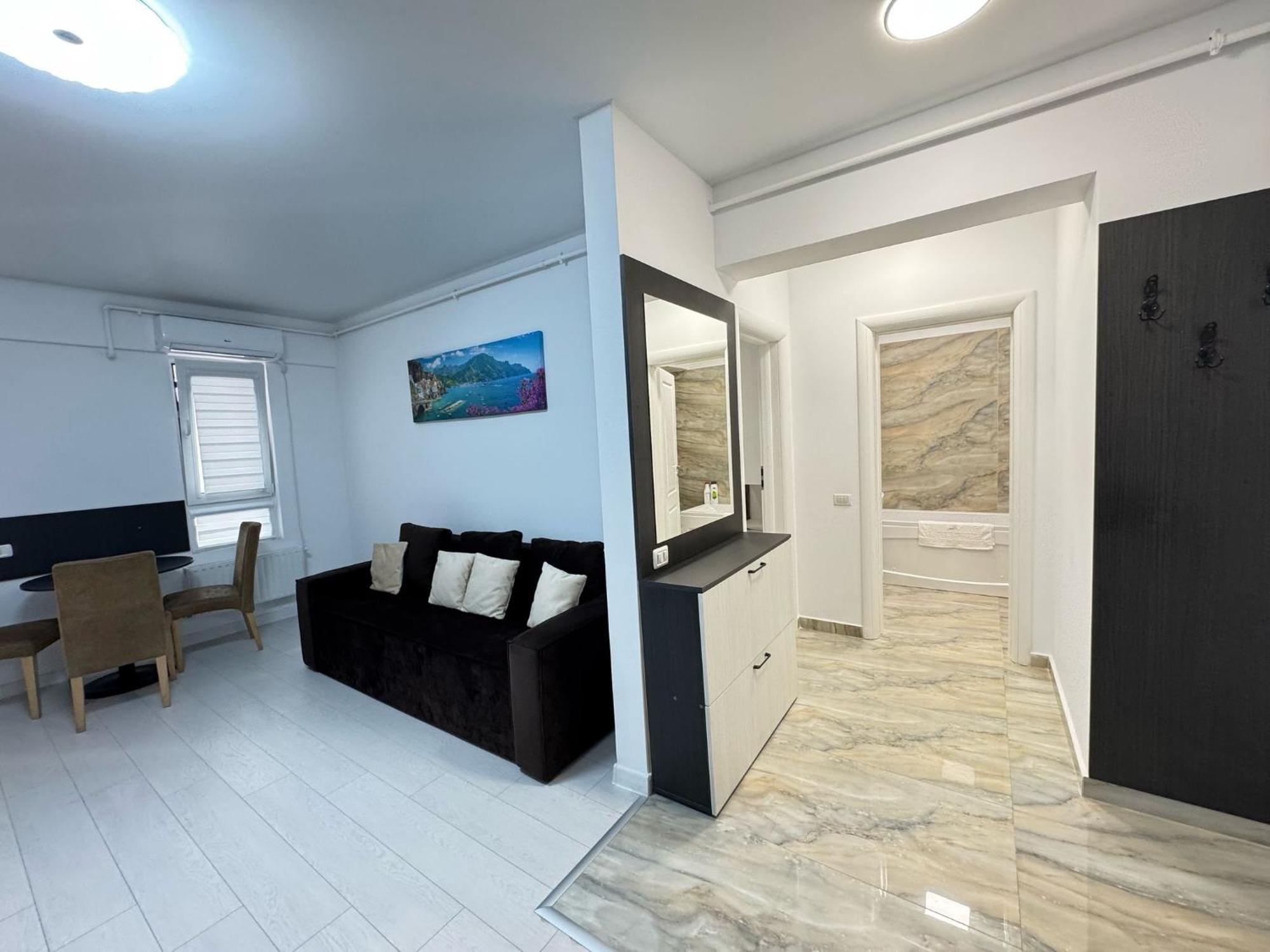 Luxury Glam Apartments Central Adress Bucuresti With Parking Exterior foto